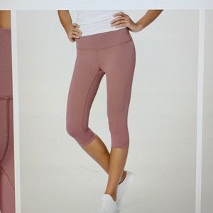 Lululemon Wunder Under Hi-Rise 17” crop